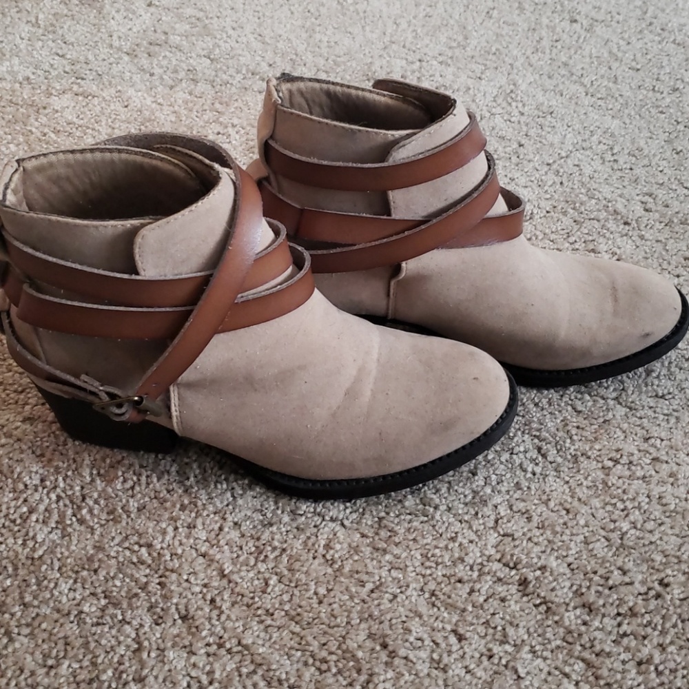 ankle booties